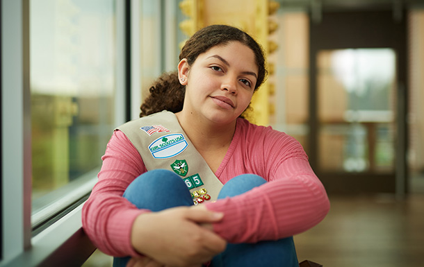 /content/girlscoutsosw-redesign/us/en/members/for-girl-scouts/highest-awards/gold-award